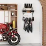 support casque et combinaison moto